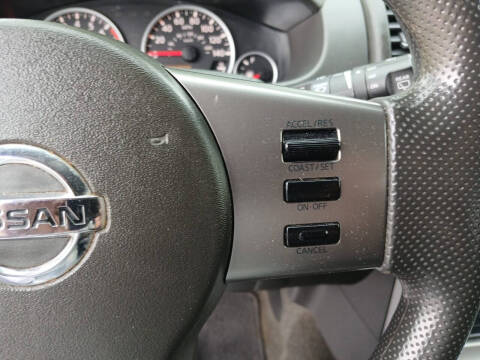 2012 Nissan Pathfinder SV