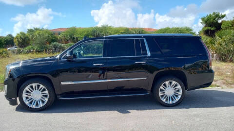 2017 Cadillac Escalade ESV Luxury