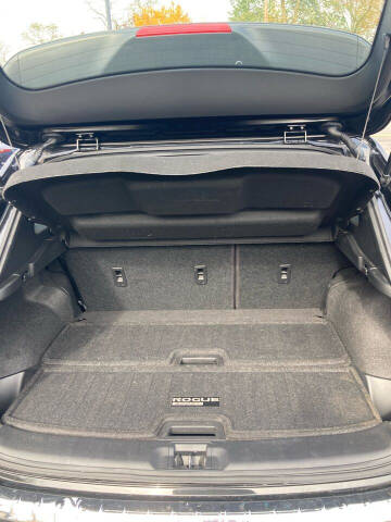 2020 Nissan Rogue Sport SV