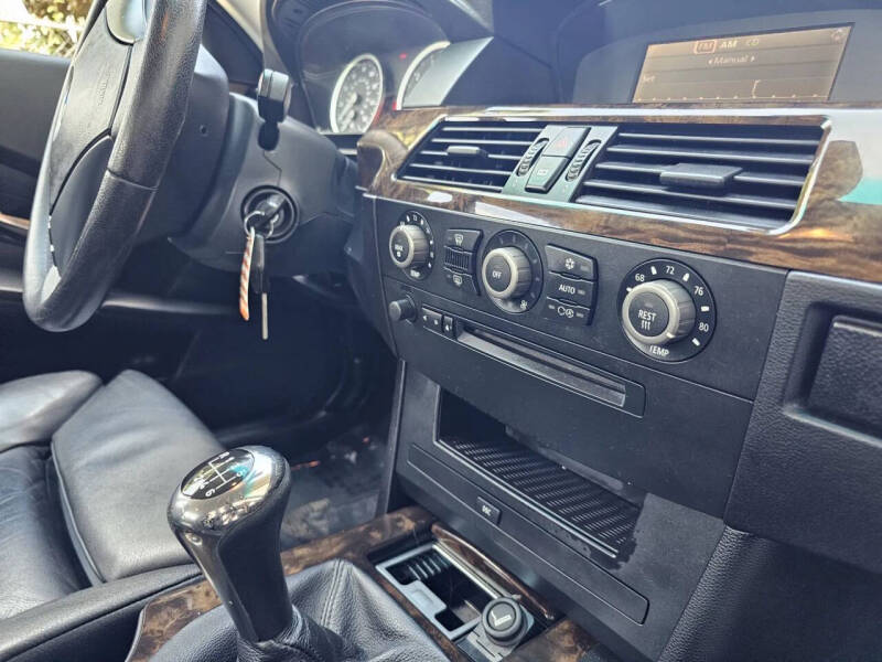 2004 BMW 5 Series 545i