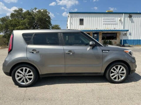 2018 Kia Soul +