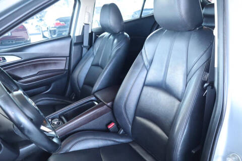 2018 Mazda MAZDA3 Touring