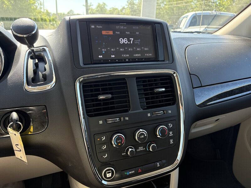 2019 Dodge Grand Caravan SE