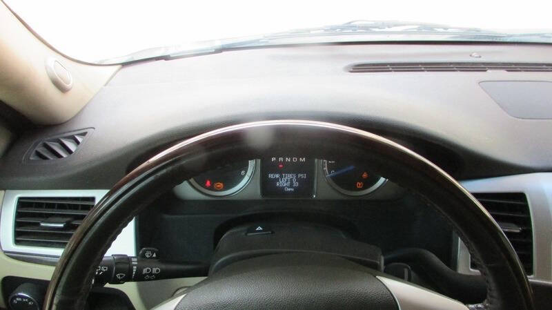 2010 Cadillac Escalade Luxury