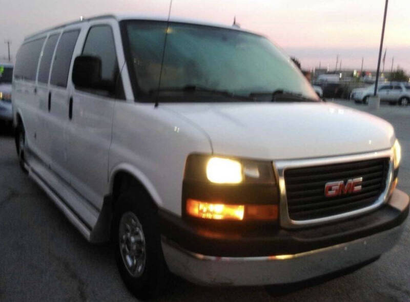 2014 GMC Savana LT 3500