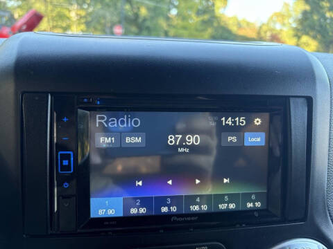 2012 Jeep Wrangler Sahara