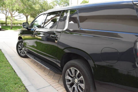 2022 Chevrolet Suburban LT