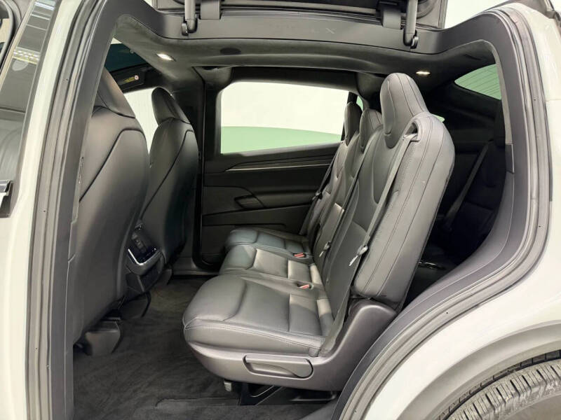 2023 Tesla Model X Standard Range