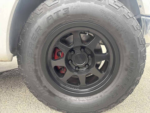 2005 Ford F-150 Lariat