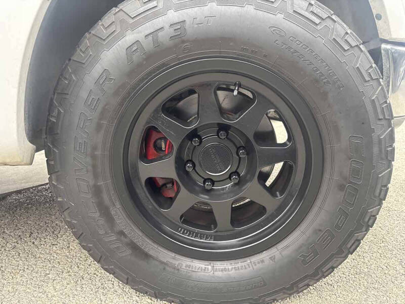 2005 Ford F-150 Lariat