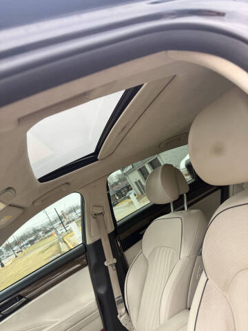 2017 Genesis G90 3.3T Premium