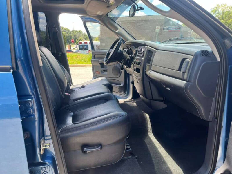 2005 Dodge Ram 1500 SLT