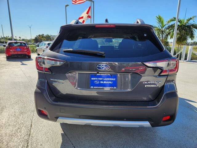 2025 Subaru Outback Touring