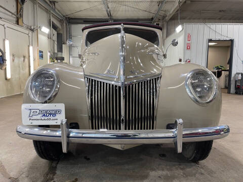 1939 Ford Deluxe