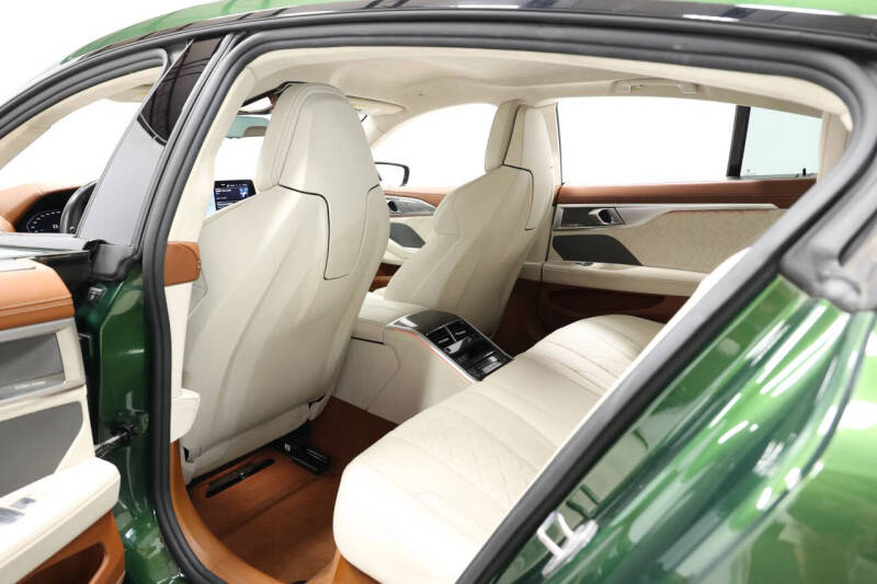 2023 BMW M8 Competition