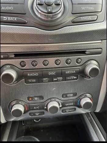 2017 Nissan Pathfinder SL