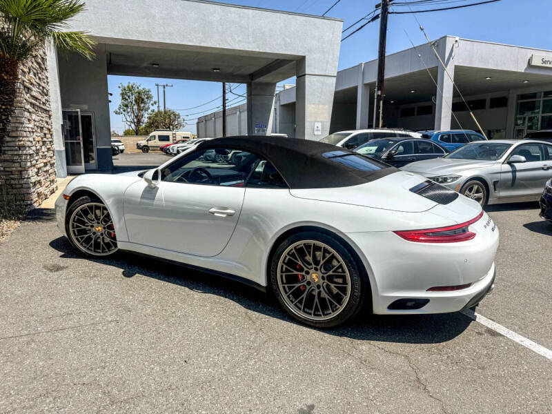 2017 Porsche 911