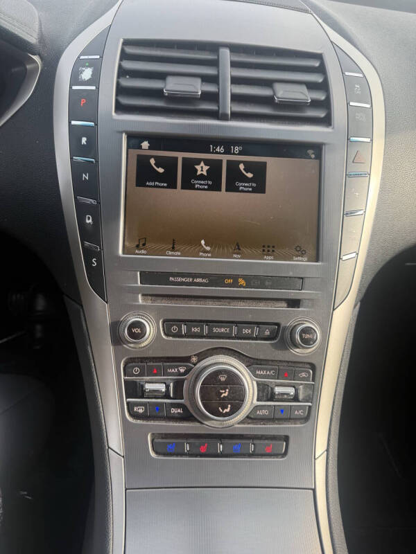 2017 Lincoln MKZ Reserve