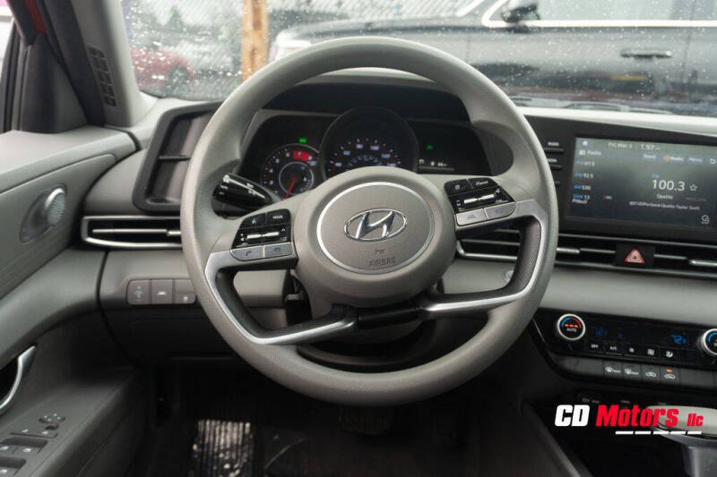 2023 Hyundai Elantra