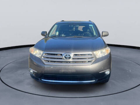 2012 Toyota Highlander SE