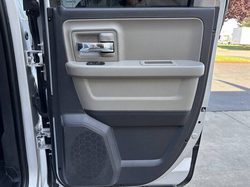 2012 RAM 1500 SLT