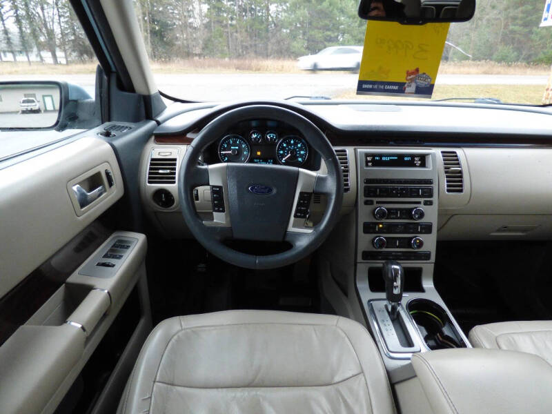 2009 Ford Flex SEL photo 15