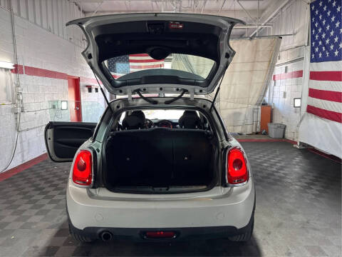 2014 MINI Hardtop Cooper