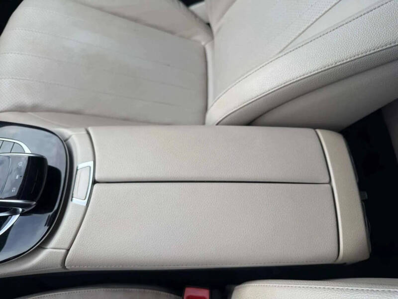 2017 Mercedes-Benz E-Class E 300 4MATIC