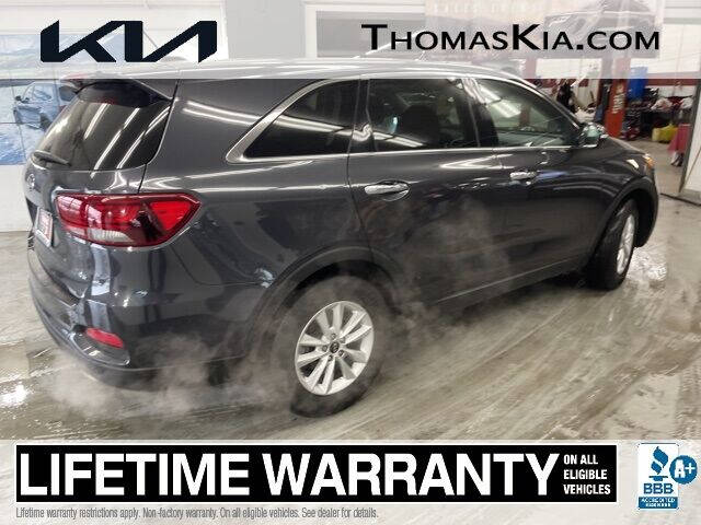 2019 Kia Sorento LX V6