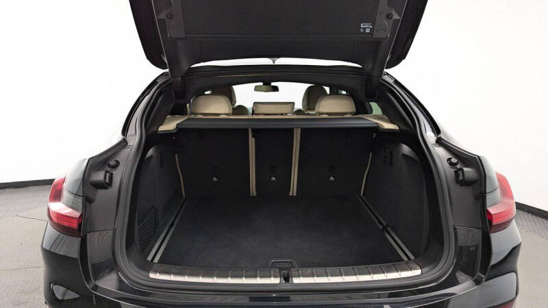 2022 BMW X4 xDrive30i