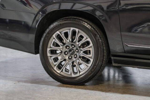 2023 GMC Yukon XL Denali Ultimate