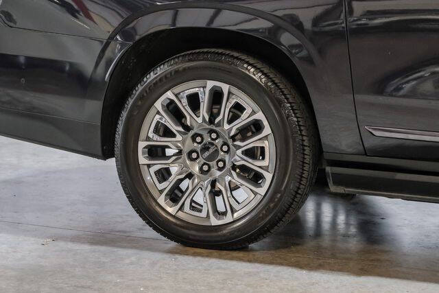 2023 GMC Yukon XL Denali Ultimate