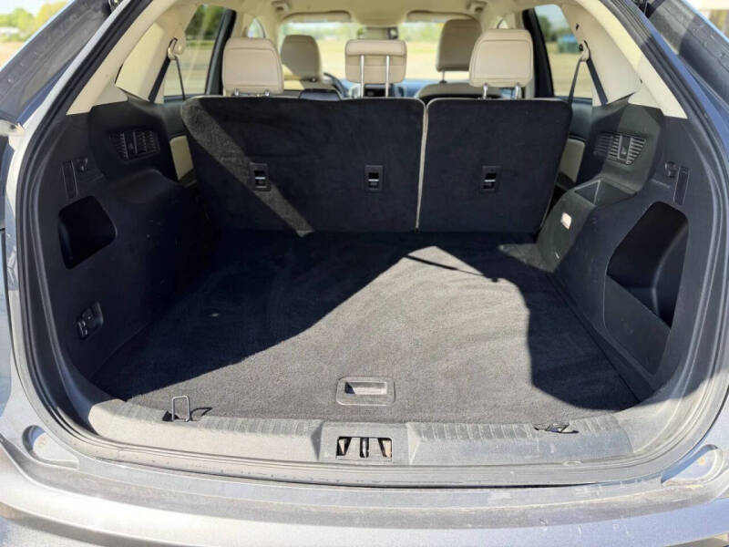 2024 Ford Edge