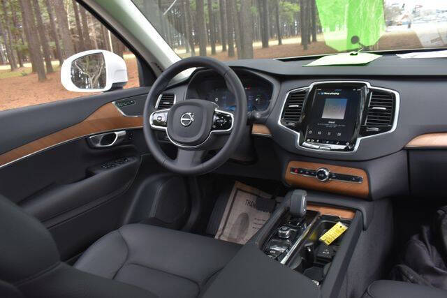 2024 Volvo XC90 Recharge T8 Plus Bright Theme 7P