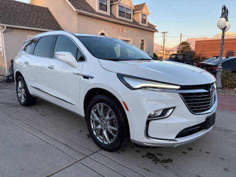 2023 Buick Enclave Essence