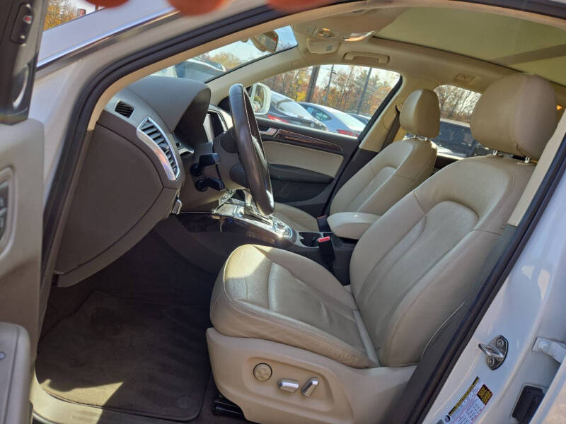 2016 Audi Q5 2.0T quattro Premium Plus