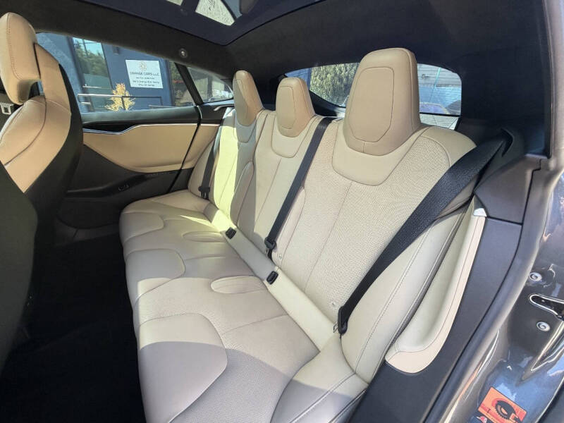 2017 Tesla Model S 90D