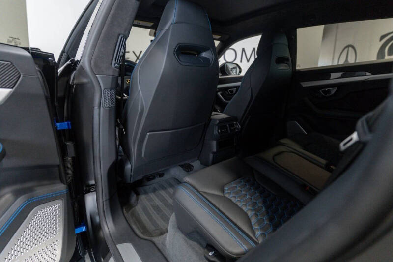 2019 Lamborghini Urus