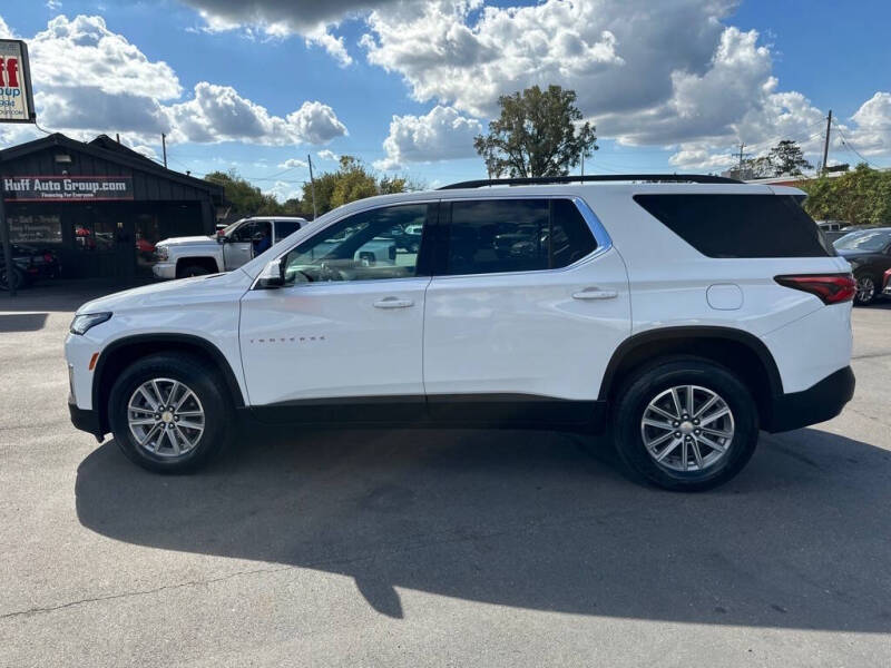 2022 Chevrolet Traverse LT Cloth