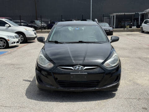 2012 Hyundai Accent GS