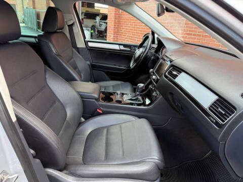 2013 Volkswagen Touareg