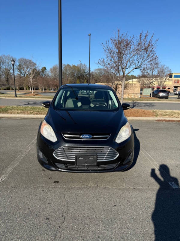 2013 Ford C-Max SE's photo