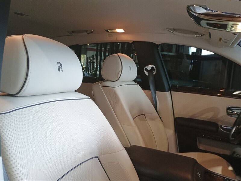 2013 Rolls-Royce Ghost