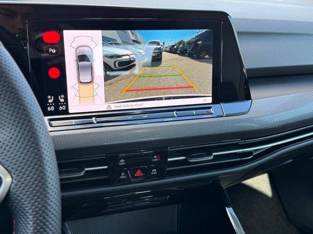 2024 Volkswagen Golf GTI Autobahn