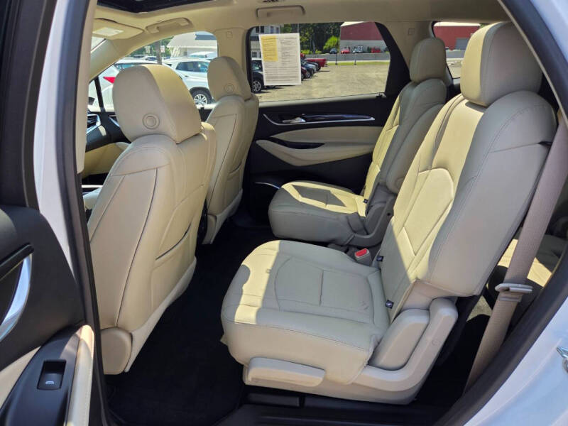 2020 Buick Enclave Essence