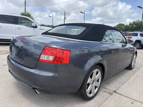 2004 Audi S4 quattro