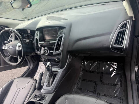 2014 Ford Focus Titanium