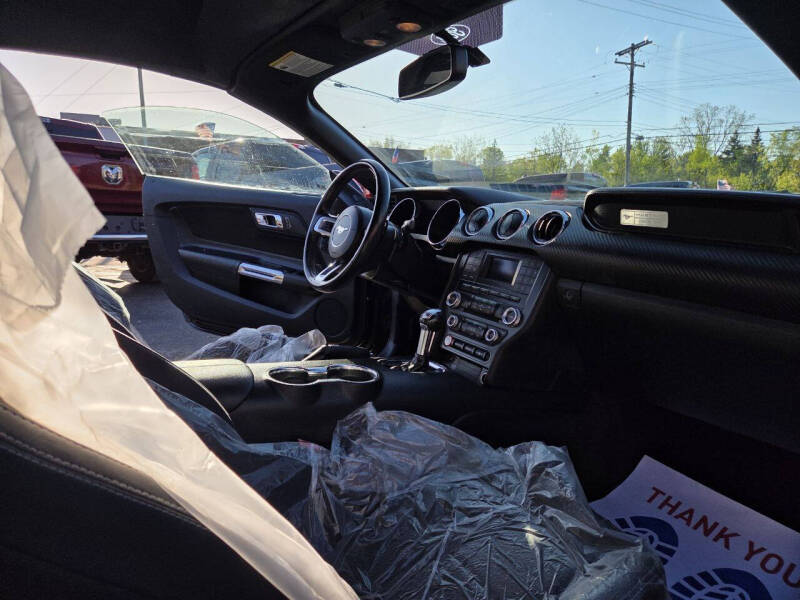 2015 Ford Mustang V6