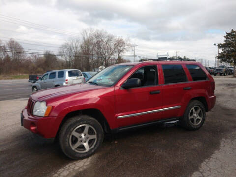 2005 Jeep Grand Cherokee for sale at E & K Automotive in Derry NH