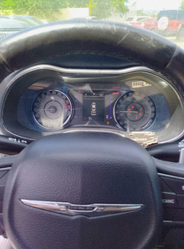 2016 Chrysler 200 S
